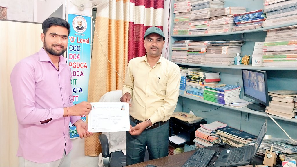 deepakmauryalbs's tweet photo. 🎓✨ हमारे होनहार छात्र को हार्दिक बधाई! ✨🎓

हमें यह बताते हुए अत्यंत खुशी हो रही है कि Mr. Vivek Kumar Awasthi ने NIELIT O LEVEL कोर्स को सफलतापूर्वक पूर्ण किया है। 🖥️📚🌟#LBSTI #Sitapur #ComputerInstitute #DIT #ComputerTraining #DigitalEducation #StudentSuccess https://t.co/2kRw9UZSw3