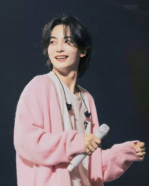 seresadimps_'s tweet photo. 💙💗 https://t.co/w1EIs9qiao
