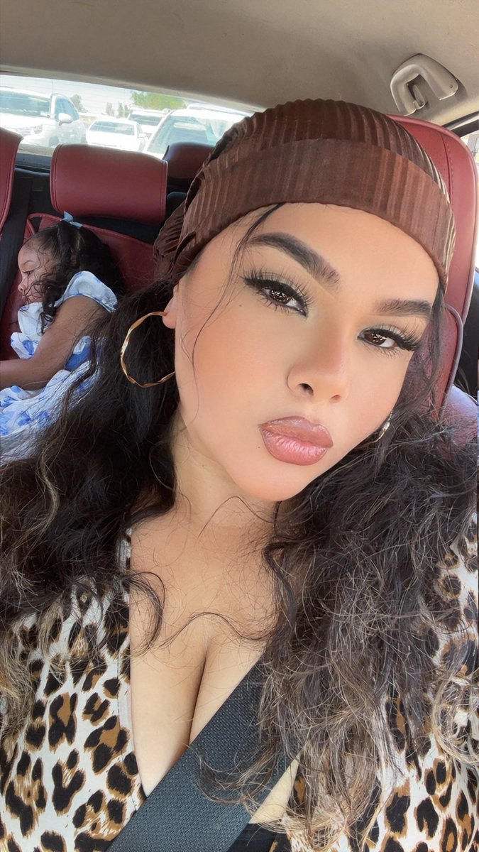 esmerlegend's tweet photo. Big Mama 🤎🐆 https://t.co/EKWU2MnWsI