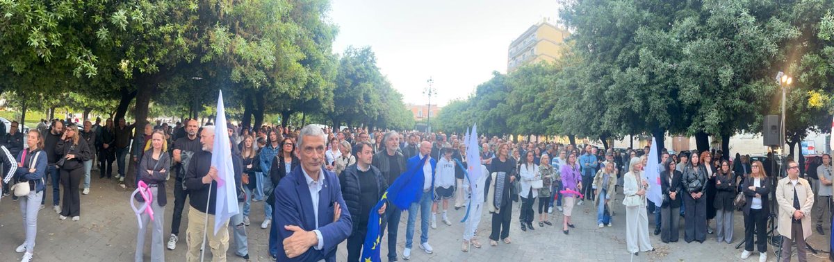 TeresaBellanova's tweet photo. Ieri a Minervino Murge, a fianco al candidato sindaco Massimiliano Bevilacqua e al capolista Camillo Di Claudio, e a Trani con il candidato sindaco Marco Galiano, abbiamo vissuto iniziative piene di entusiasmo, confronto e voglia di futuro.
Tanta partecipazione, tanta energia e una grande volontà di costruire un’alternativa credibile al centrodestra, dando alle nostre città un governo serio, competente e vicino ai cittadini.
Grazie a Tommaso Laurora per aver organizzato la presentazione della lista e un appuntamento così partecipato e ricco di contenuti.
Andiamo avanti, insieme.