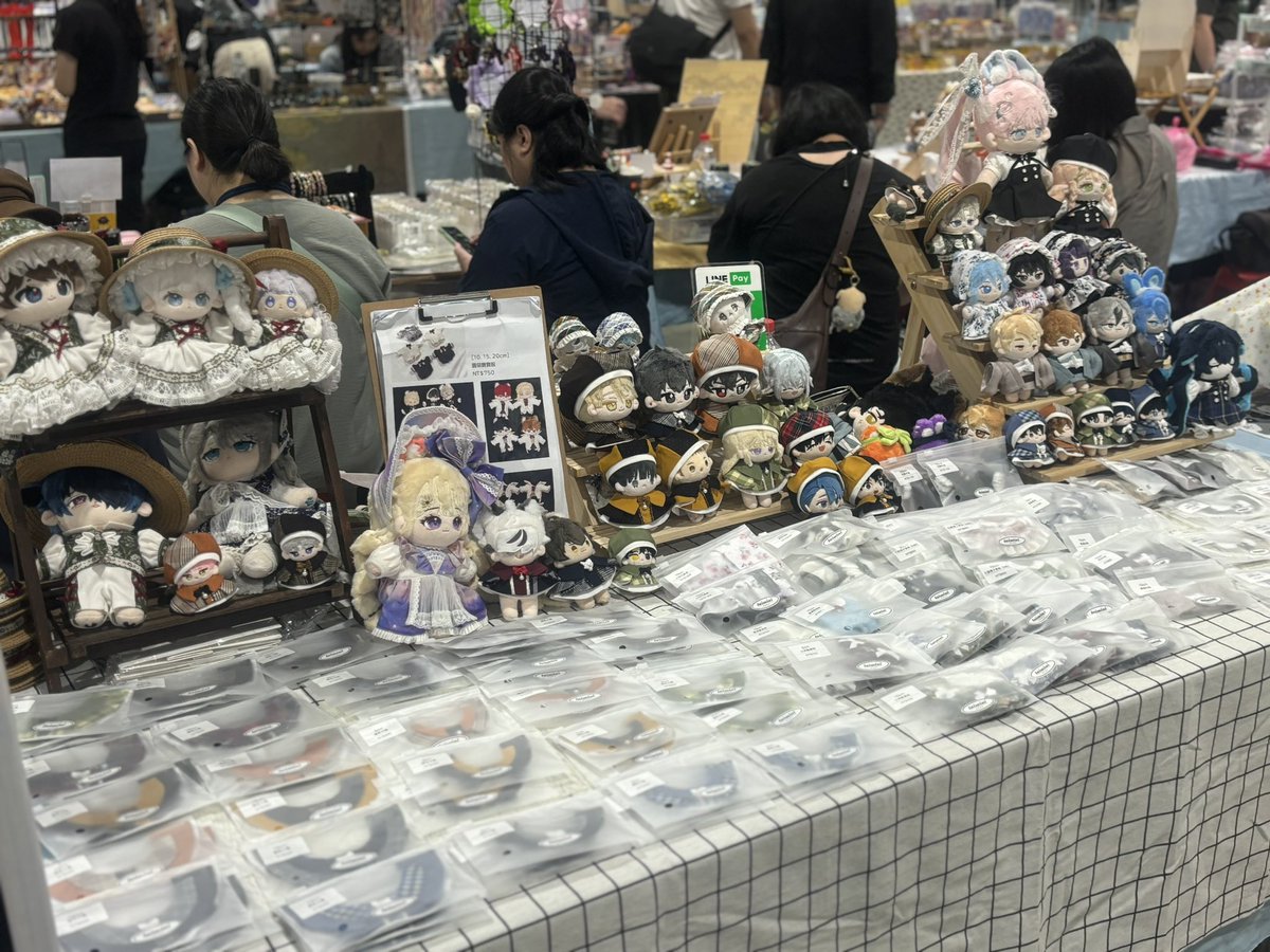 taimini865's tweet photo. 【taimini棉花娃衣】
最近五月場次行程：

📌5/17 （日）霍夫曼的玩具箱 C27&amp;C28
📌5/23-5/24 （六、日）布穀町兩日 A37&amp;38 / N19&amp;N20
📌5/30（六）創集繪 Z13&amp;Z14

歡迎帶娃娃來試穿，現場提供5cm/10cm/15cm/20cm 🇹🇼台灣手作娃衣😎❤️ https://t.co/dhTxNFQUHc