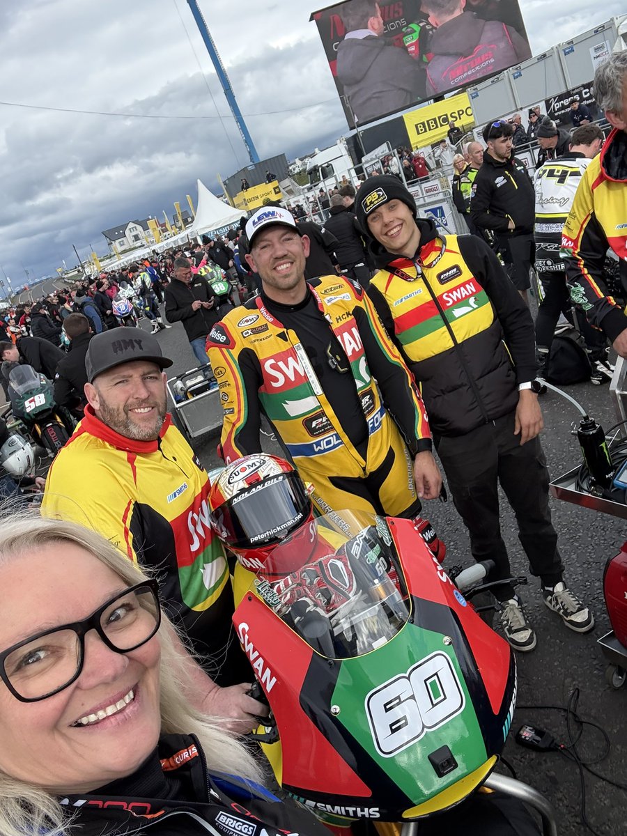 AmandaLeeming's tweet photo. Had the pleasure of working with the PHR Performance team again at the @northwest200 🙌
@peterhickman60 had a very positive week, especially on the Swan Supertwin 👊

Next up @ttracesofficial 🇮🇲❤️ https://t.co/34BsCLgemA