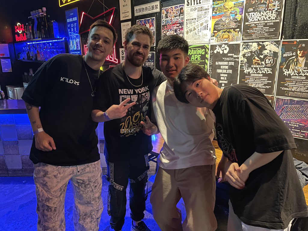 Wistariaz_mp3's tweet photo. 🫶🫶
#FoE05 https://t.co/pB5Ho0H2cG