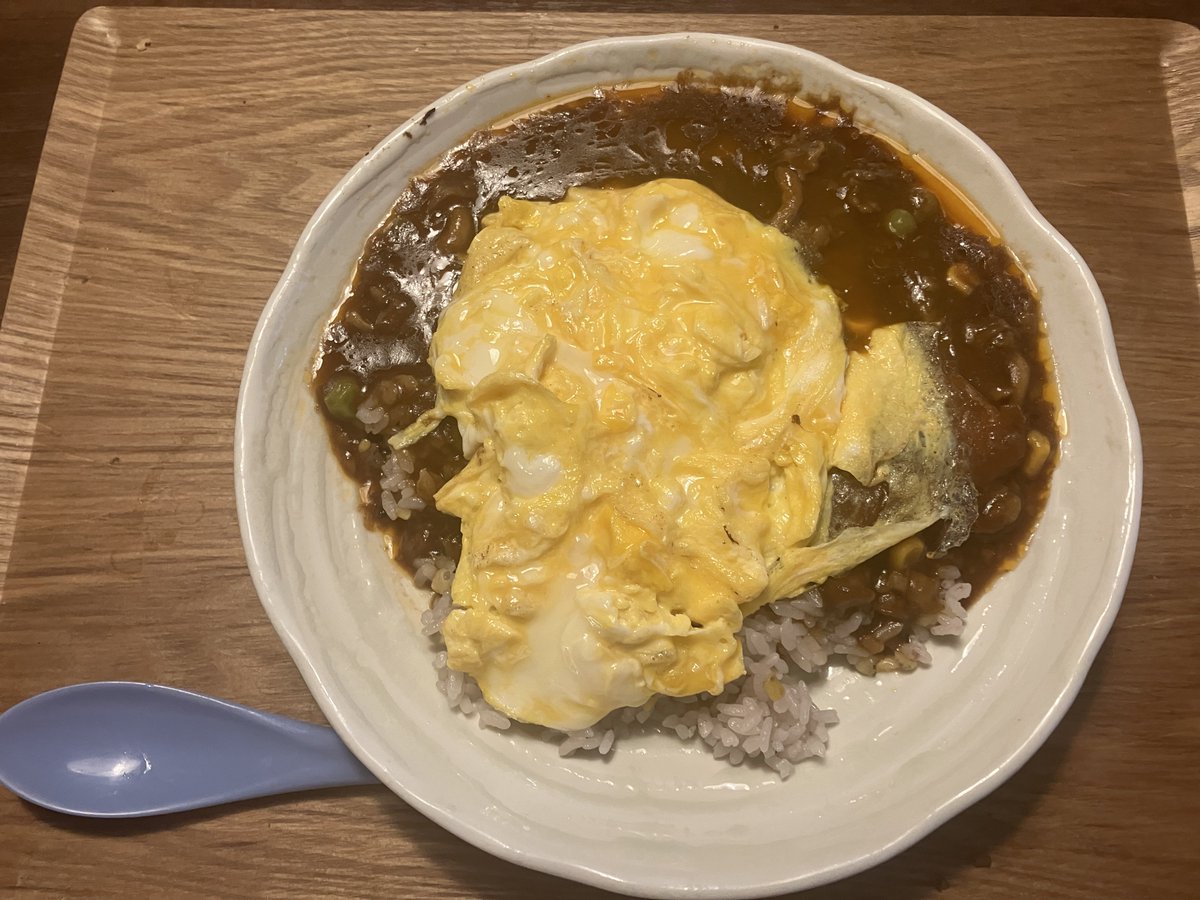 ハッシュドオムライス