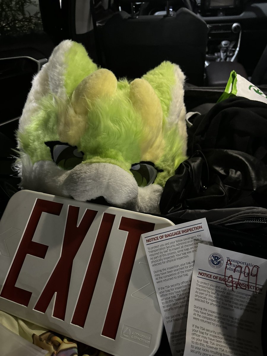 saucyderg's tweet photo. Mr President, there’s been a second baggage inspection 

#tff2026 https://t.co/MRC2UnsSKt