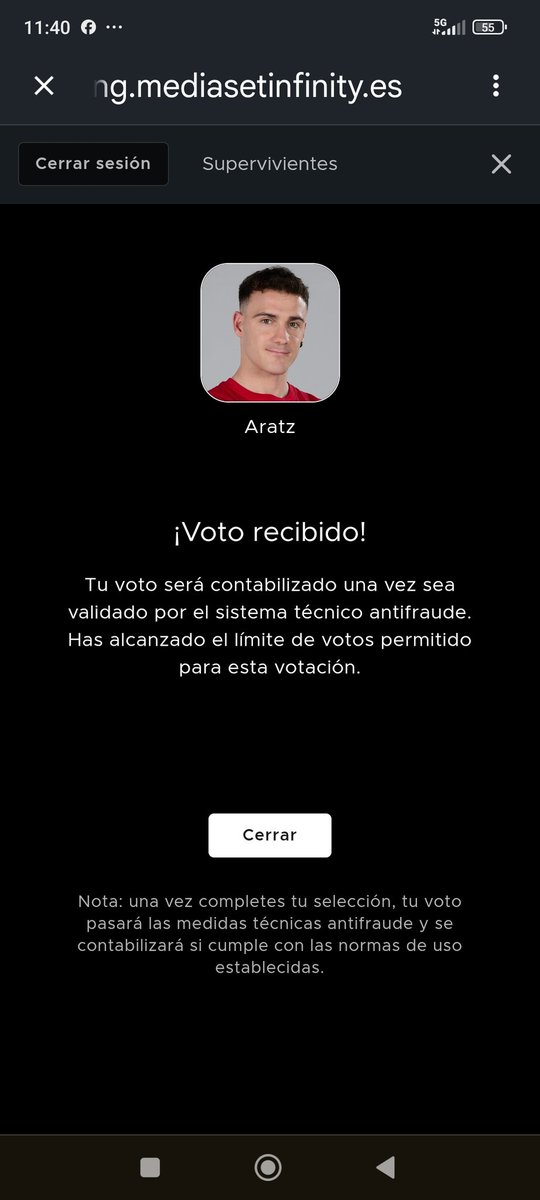 Estrell94993802's tweet photo. #ConexiónHonduras10
@Supervivientes 
Una vez más el programa mirando hacía otro lado para beneficiar a su protegida
Las normas son para todos  Maica se ve claramente como está apoyada con las manos, con lo cuál estaría descalificada.
Ese collar no la pertenece
SALVAR ARATZ https://t.co/J0WjKRePe1