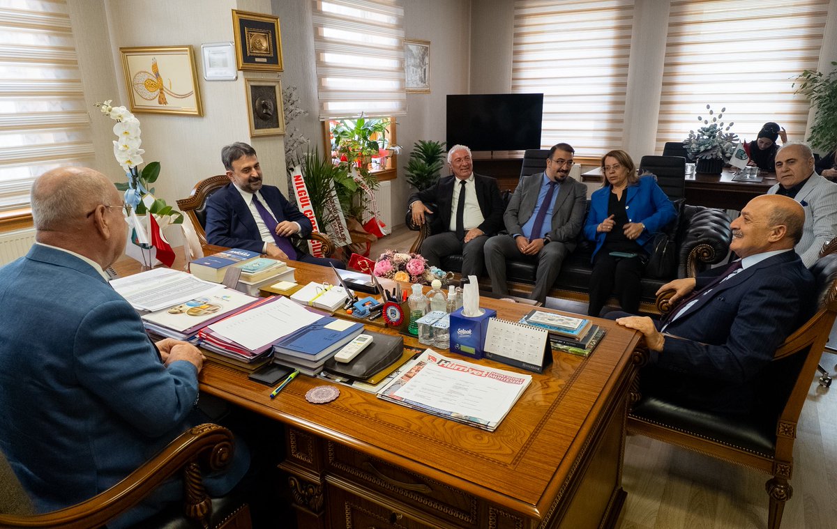 ankesob's tweet photo. Ankara Kent Konseyi Başkanı Sayın Halil İbrahim Yılmaz ve beraberindeki heyeti ANKESOB’da ağırladık.

45. Olağan Genel Kurulumuzun ardından gerçekleştirdikleri hayırlı olsun ziyareti ve iyi dilekleri dolayısıyla kendilerine teşekkür ediyoruz. https://t.co/Zqth1JpPzc