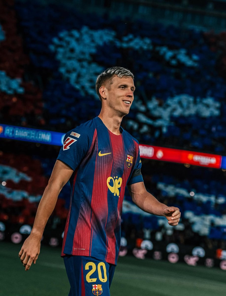 FCB World tweet media