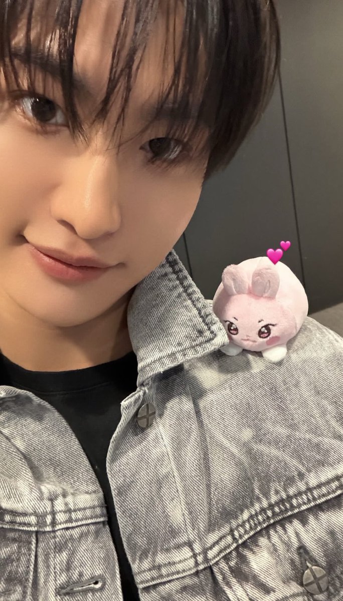 Everything Seonghwa tweet media