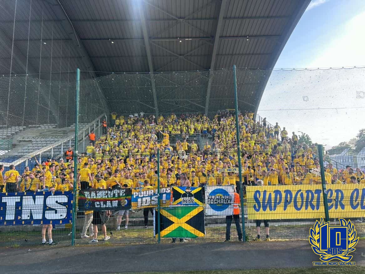 UltrasMadeinFR's tweet photo. ⚽ Châteauroux - Sochaux (N1)
📢 Tribune Nord Sochaux on tour !
📆 Samedi 9 Mai
📸 @tribune_nord_sx https://t.co/cYMRNp6t4f