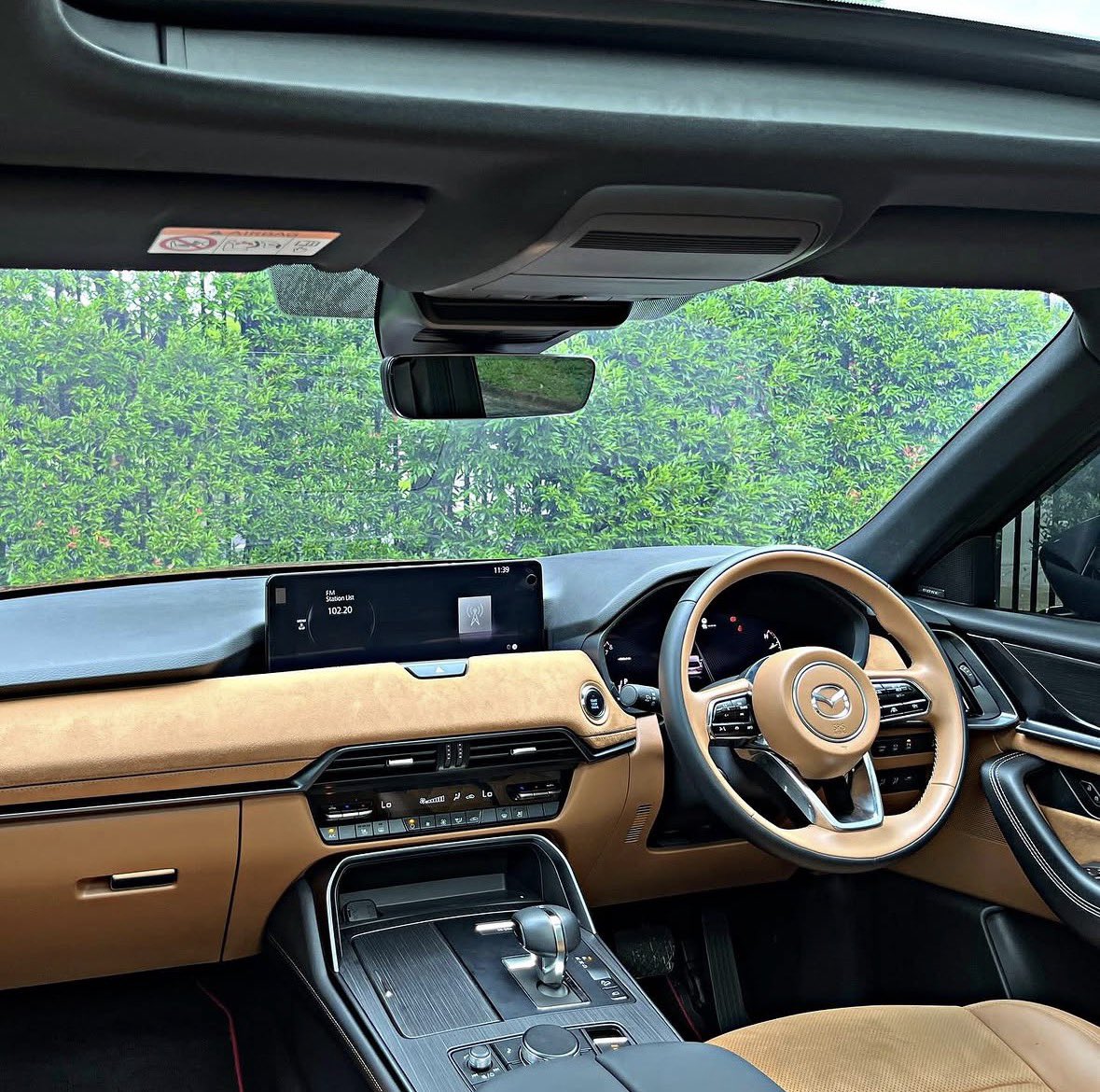 Car Grails tweet media