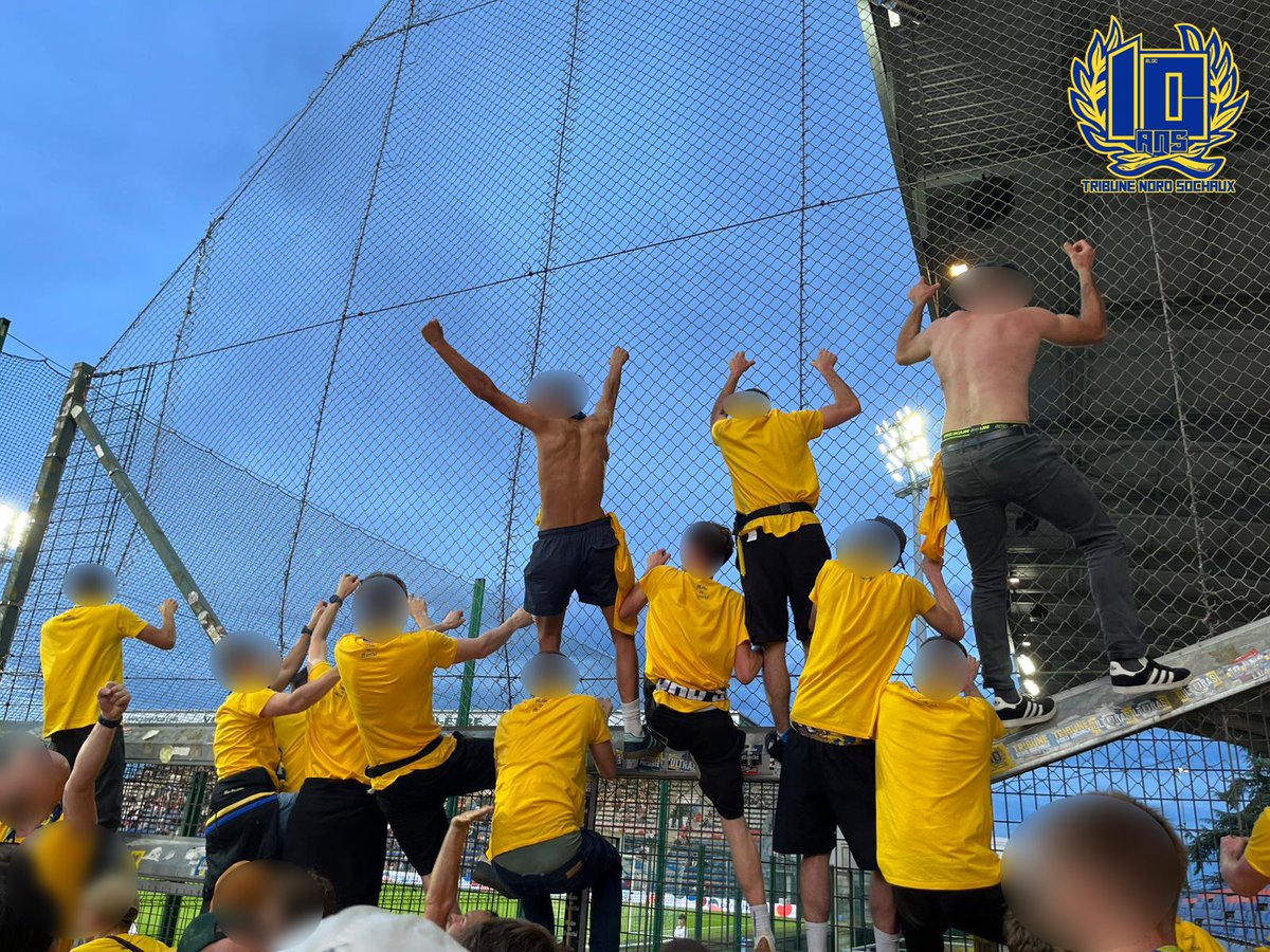 UltrasMadeinFR's tweet photo. ⚽ Châteauroux - Sochaux (N1)
📢 Tribune Nord Sochaux on tour !
📆 Samedi 9 Mai
📸 @tribune_nord_sx https://t.co/cYMRNp6t4f