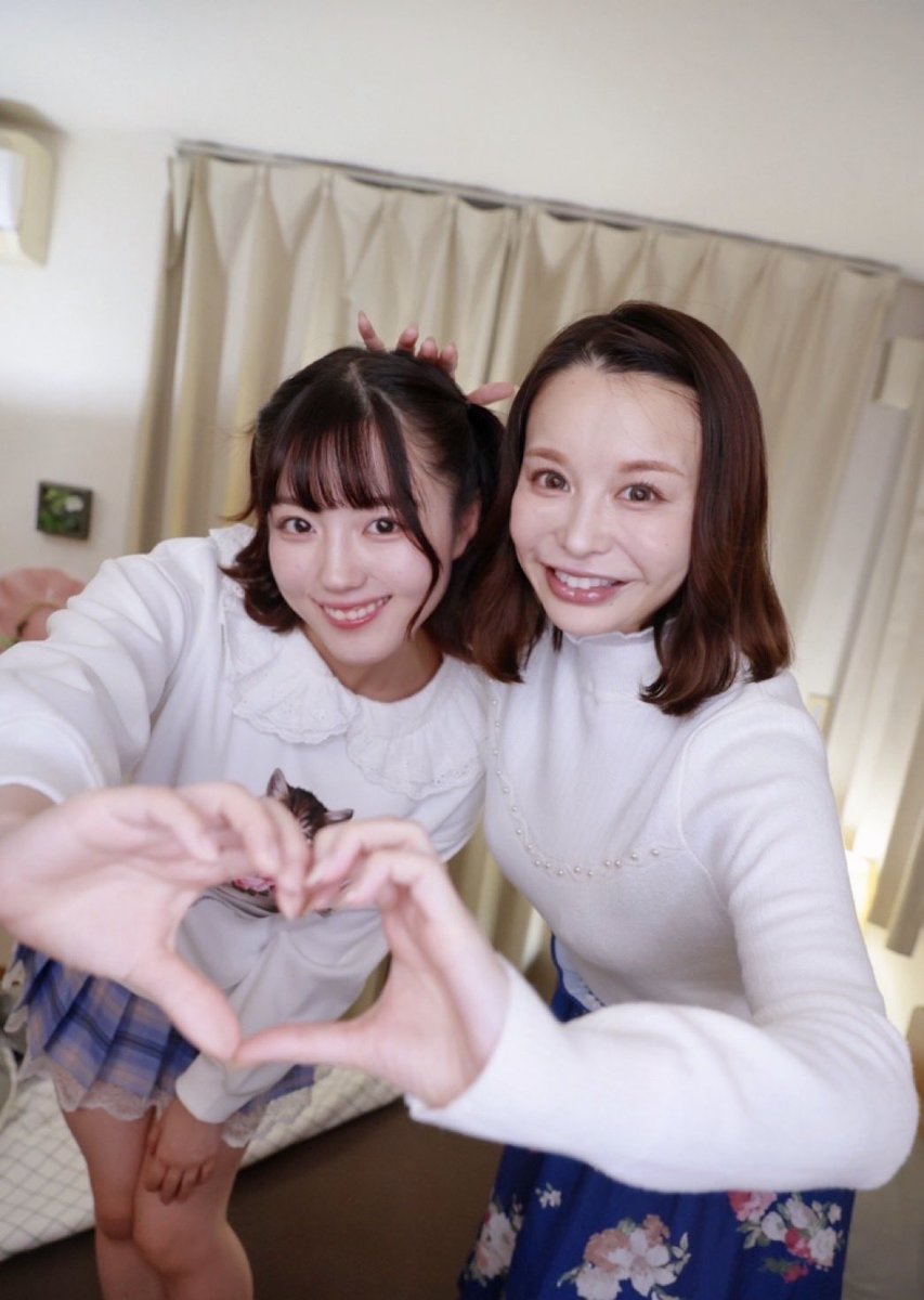 deeps__mmg's tweet photo. 【Teaser Photo #1】
恋の大荒れ前線！全員嫉妬中につき恋愛注意報発令！

予約おねしゃす
https://t.co/JRRRIf0O8S

小鈴みかんさん@ksz_mican 
入田真綾さん＠maaya_irita https://t.co/zGIlVcvrDw