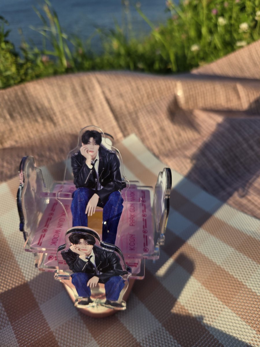 えむ@是路図 tweet media