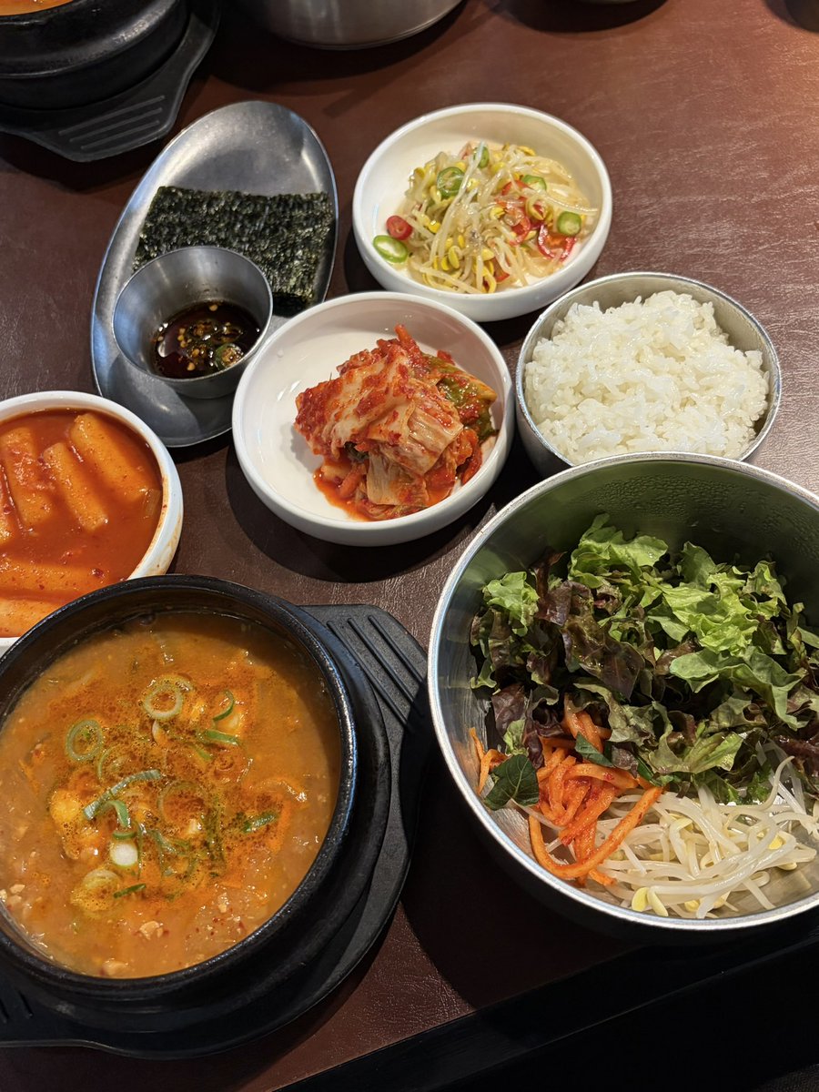 취준생 밥 tweet media