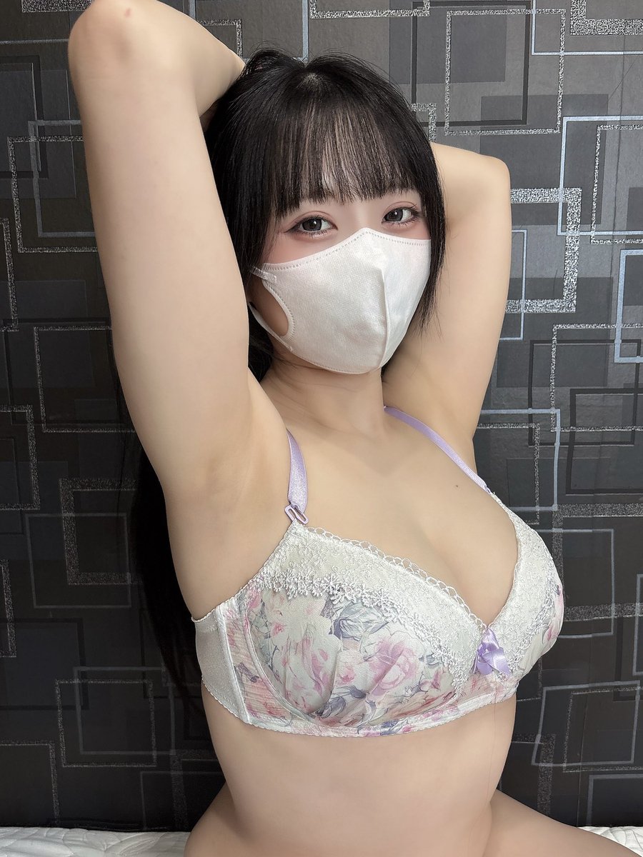 顔面 tweet media