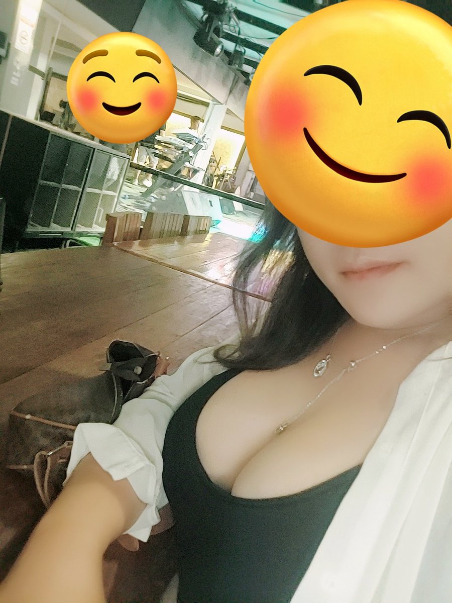 T NC KL tweet media