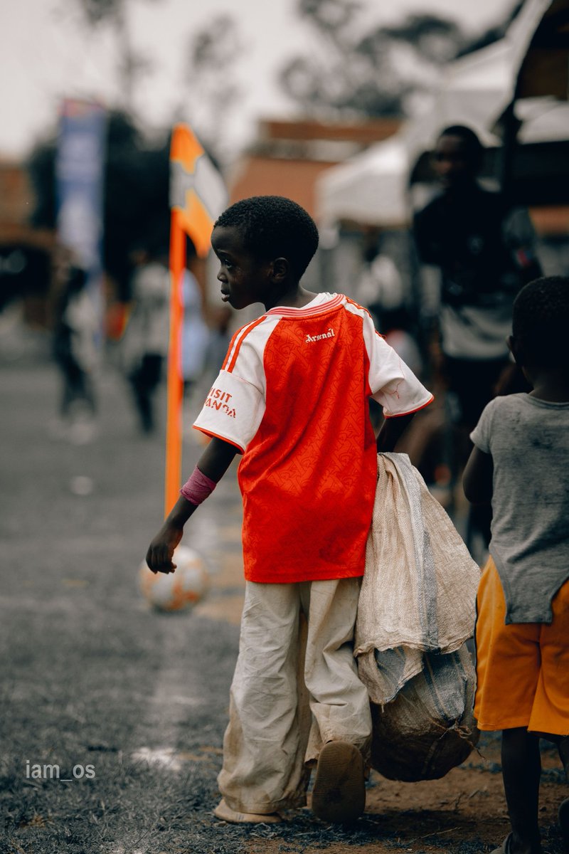 OsbertAkoragye's tweet photo. Untold stories we tell through the lens 📸📸📸📸

No arsenal fan will skip this ❤️ https://t.co/jNXJwoUQnf