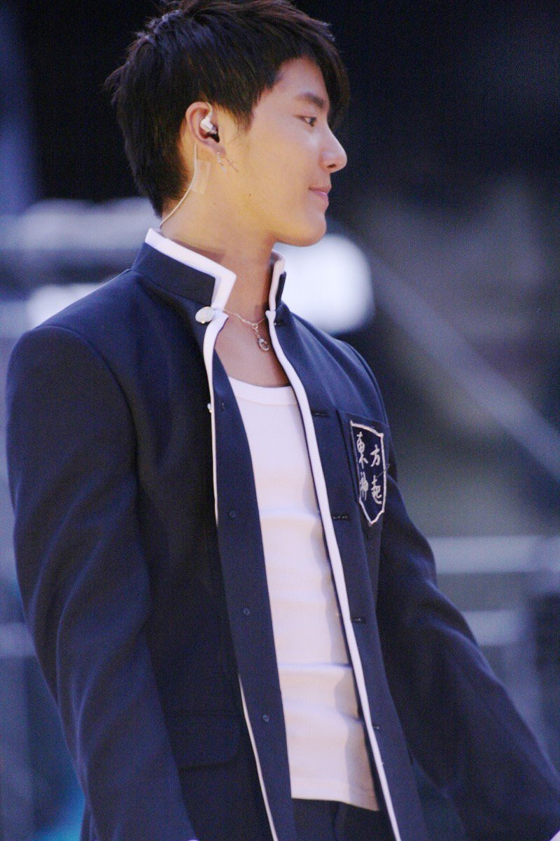 렌 *´﹀`*)ノ ˖˚⊹ ⋆ ಇ tweet media