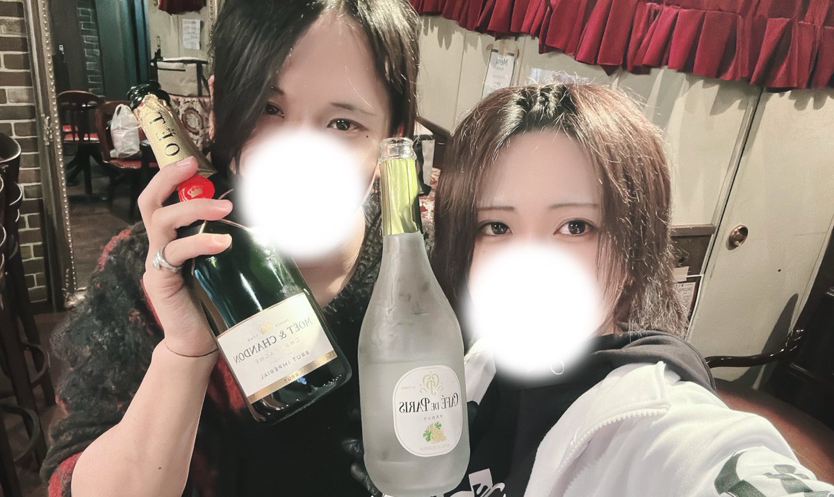 04_k_nihilism's tweet photo. 5.10
天音瞭とkyomの
ほな、へべれけなったらええですや〜ん。

ご来店ありがとうございました！
たくさん飲ませて頂けて大変感謝‼️

次回開催を、検討。

 #んりょきょむへべれけ https://t.co/WSV9G6Bqch