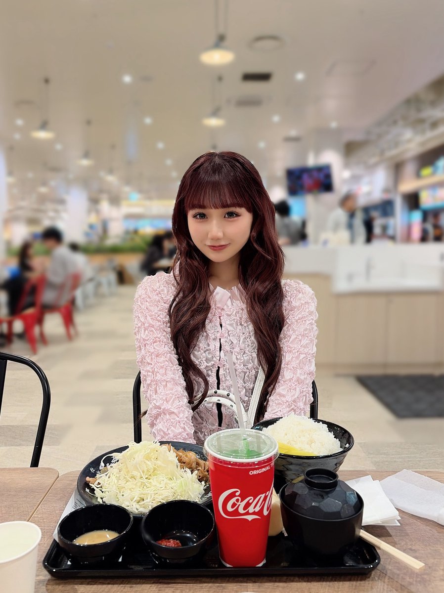 りのあ♡ tweet media