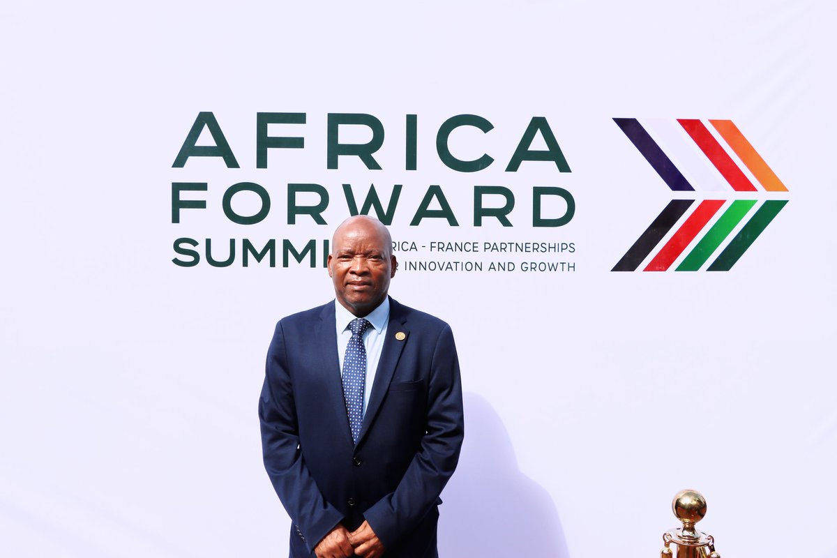 MosesVilakati's tweet photo. #AfricaForwardSummit: I engaged with distinguished leaders and dignitaries, visited exhibitions showcasing African innovation, and exchanged perspectives on sustainable development, climate resilience, agriculture, and Africa’s shared future. https://t.co/cbOImAKYUF