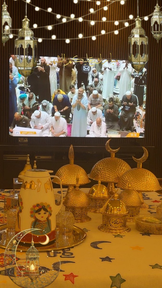 monaashey's tweet photo. سبحانك .. ما أضيق الطرق على من لم تكن دليله ، وما أوحش الحياة على من لم تكن أنيسه 🕊️ https://t.co/IQ5dYjPTq2