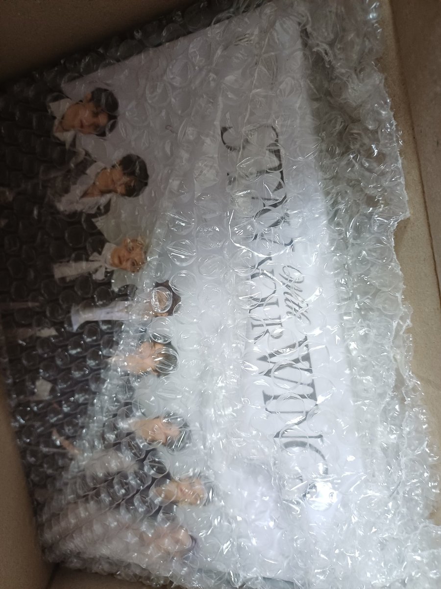빵이니 tweet media