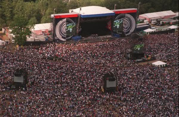 Oasis Mania tweet media
