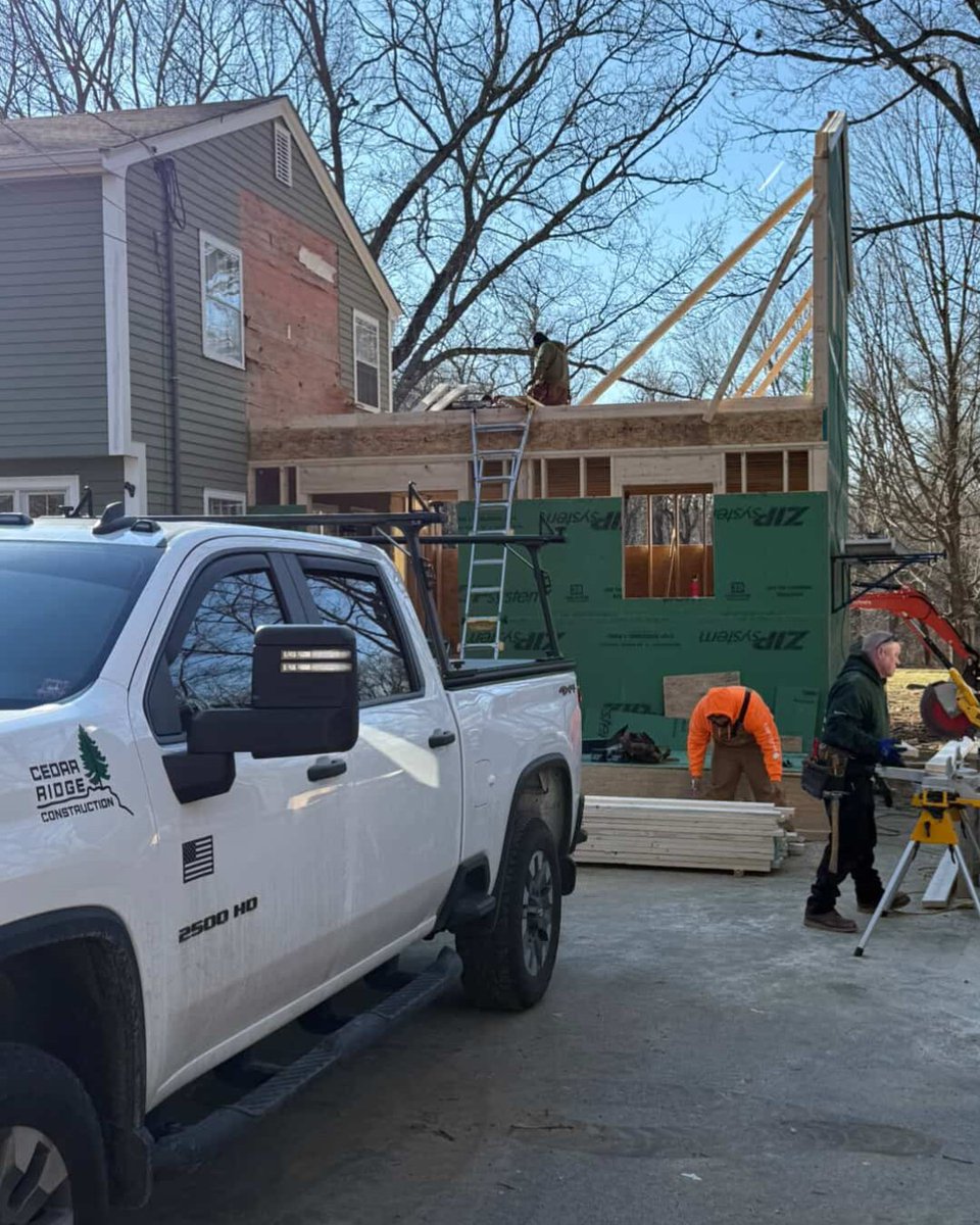 BuildingCenter's tweet photo. Built local. Supplied local. Every jobsite tells the same story—tight timelines, high standards, and no room for delays. That’s where working with a local independent supplier makes the difference.

Open your contractor account and get the materials you need, when you need them. https://t.co/cjDbTcFIy3