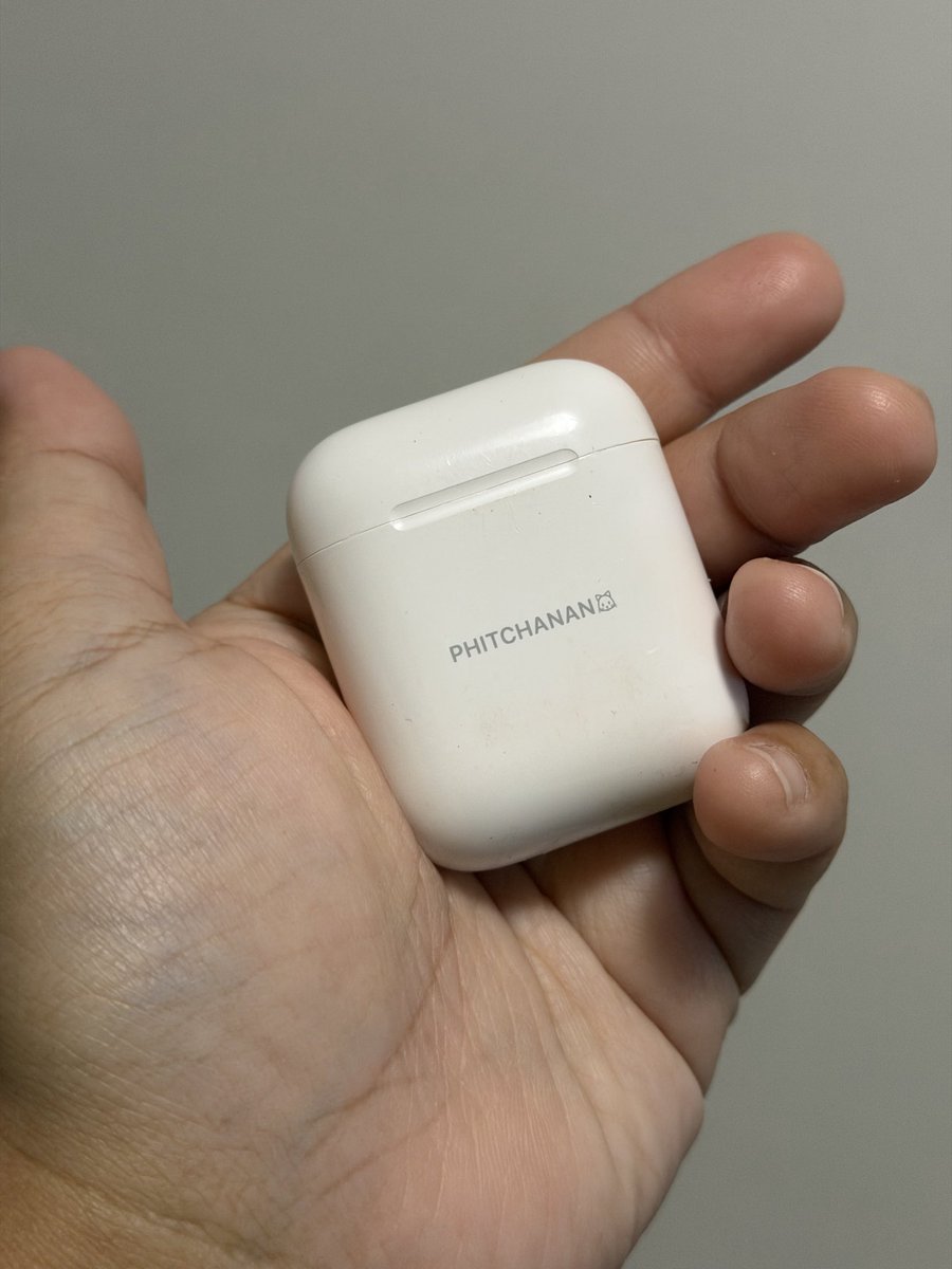 mijigo4's tweet photo. #ส่งต่อแอร์พอตส่งต่อ #airpod2 
700รวมส่ง นัดรับคลอง1รังสิต
มีกล่อง+สายชาจ+เคส
ฟังได้ปกติแบตไม่เสื่อม
#ส่งต่อairpod #ส่งต่อแอร์พอต #แอร์พอต #หูฟังไอโฟน #ส่งต่อairpods #airpodมือสอง #airpodมือ2 https://t.co/LN8I6Nhw5X