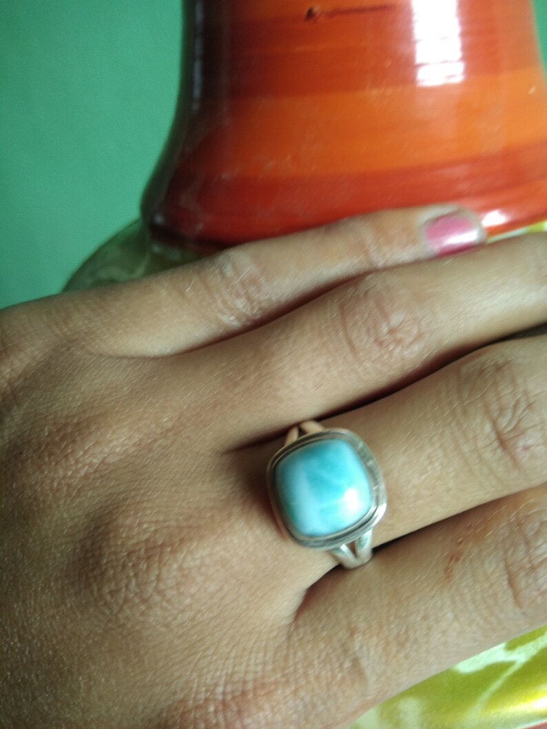 jewelrycreatio1's tweet photo. Natural Larimar Ring, Sterling Silver Ring, Statement Ring, Dominican Larimar, Boho Ring, March Birthday, Bridesmaid Gift,Designer Ring Gift
Buy At:
https://t.co/3M4IR2UaRe
#Larimarring #Genuinering #Bluestonering #Gemstonering #Daintyring #Bohemianring #Bohoring #Specialgiftitem https://t.co/Vibs4uay9d