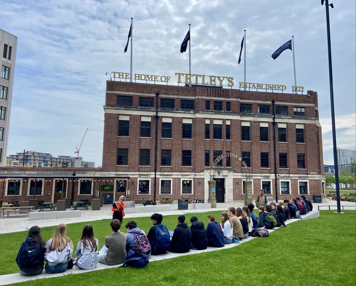 Roundhay6thForm's tweet photo. Year 12 geographers exploring the transformation of Leeds South Bank — seeing regeneration and urban change in action https://t.co/dd438Yt5u7