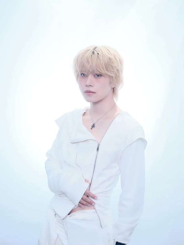비씨꾸뜨르 (b.c.couture) tweet media