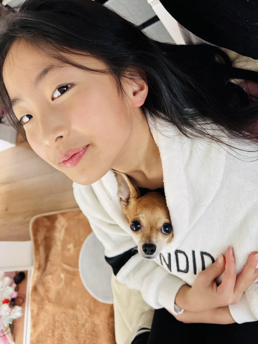 なひな　37サイズ金曜日発送 2024.12 #愛犬 🐶きなことヒナ🐥💓 ⁡ 大事な家族❤️ ⁡ #村上陽菜