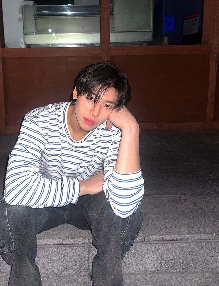 Donghwa_HwariesTale tweet media