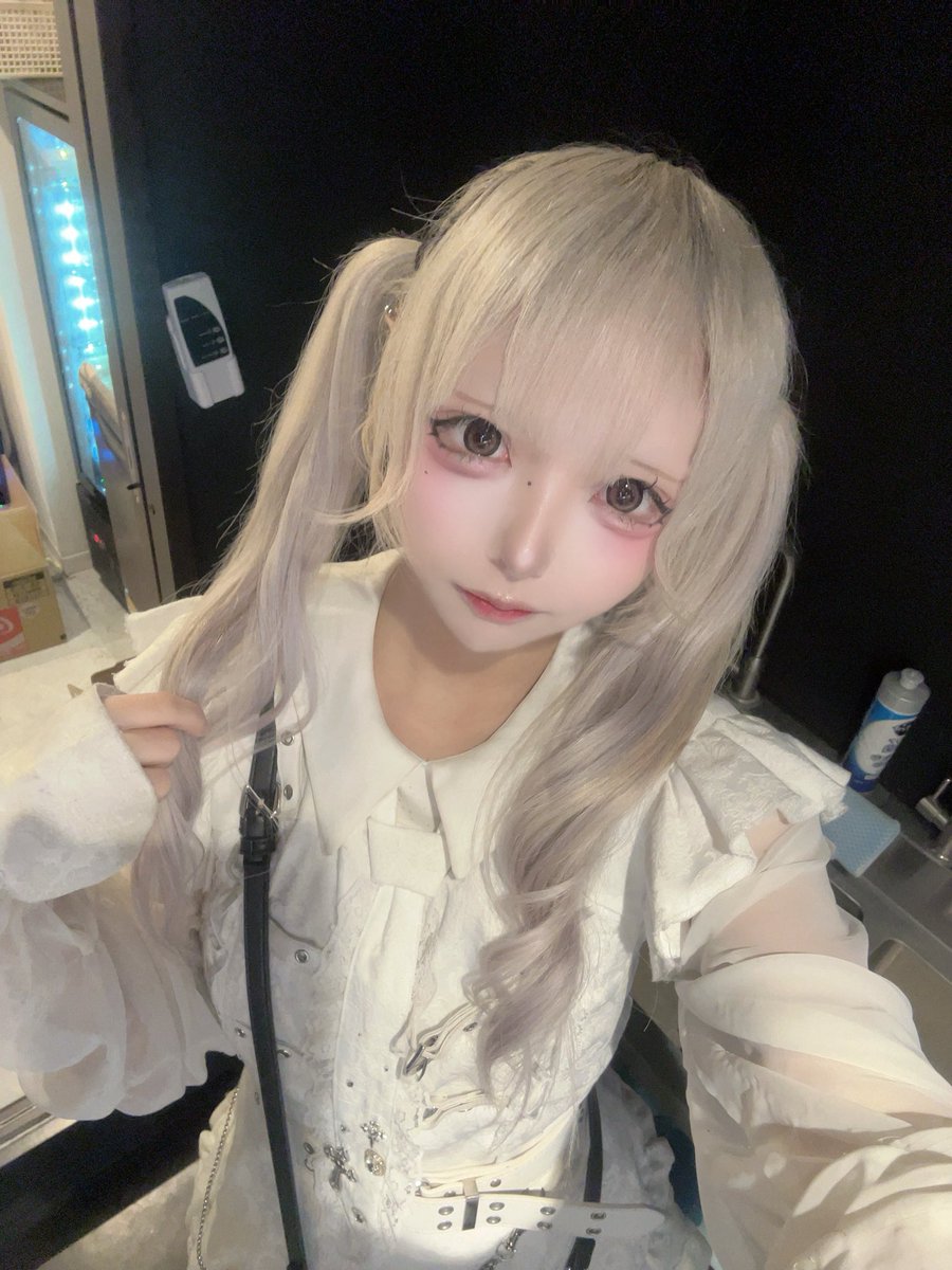 ミオ tweet media