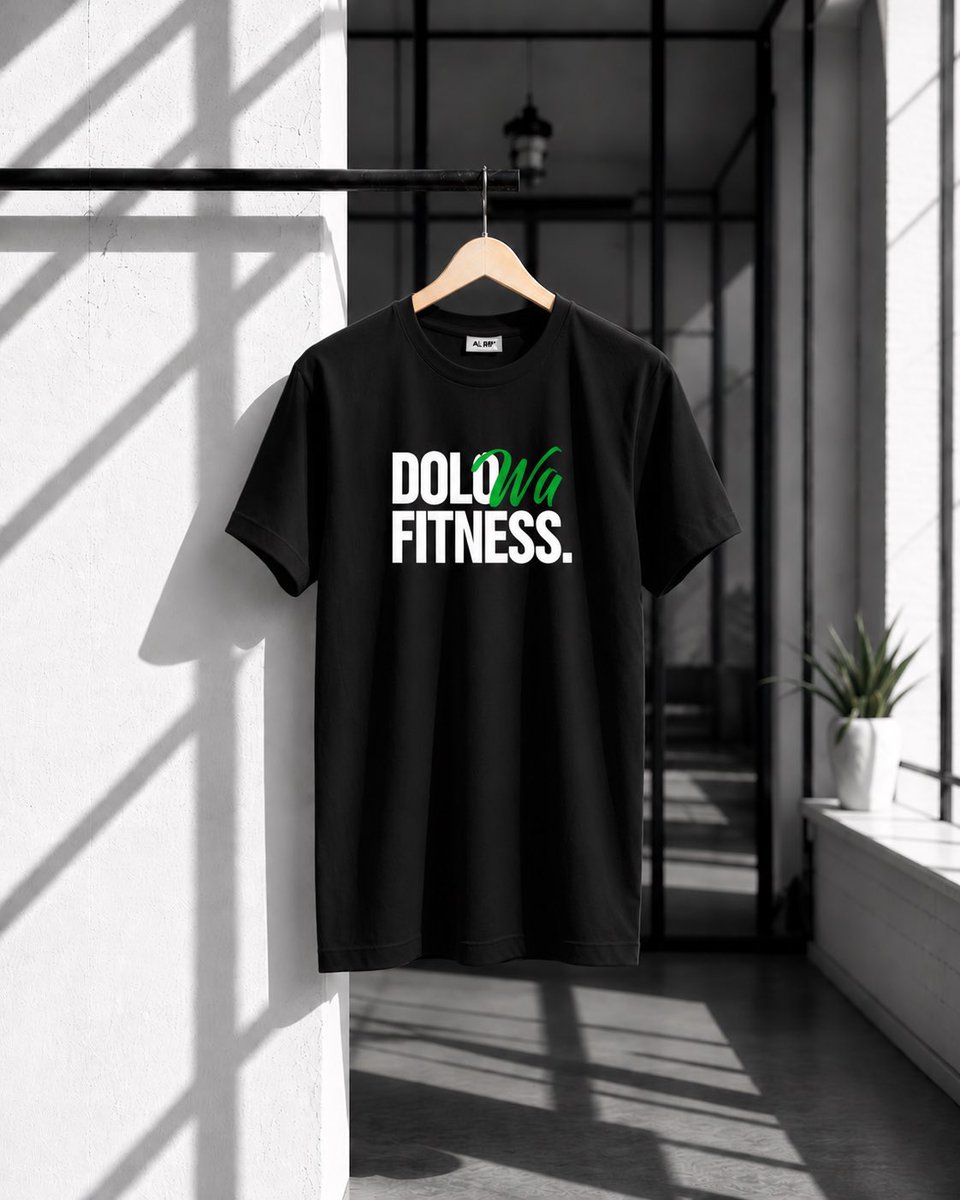 AlipoAndrewsII's tweet photo. Proudly Made in Malawi, For Malawians. 🇲🇼

The official “Dolo Wa Fitness” T-Shirts have finally landed, good people. 🫵🏾

Available in Black, White, Pink &amp; Grey.

Sizes: S up to 3XL
K30,000 only. 

Which colour you rocking? 👀

Orders: 0999826290

Follow @FitEdgeMalawi and RT. 🙏🏾 https://t.co/VHMZsOUZU8