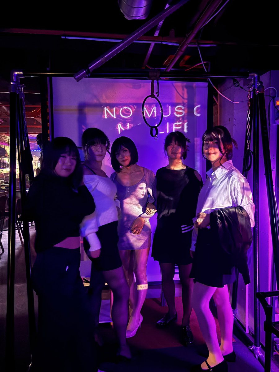 영등포 여장 메이크업 tweet media