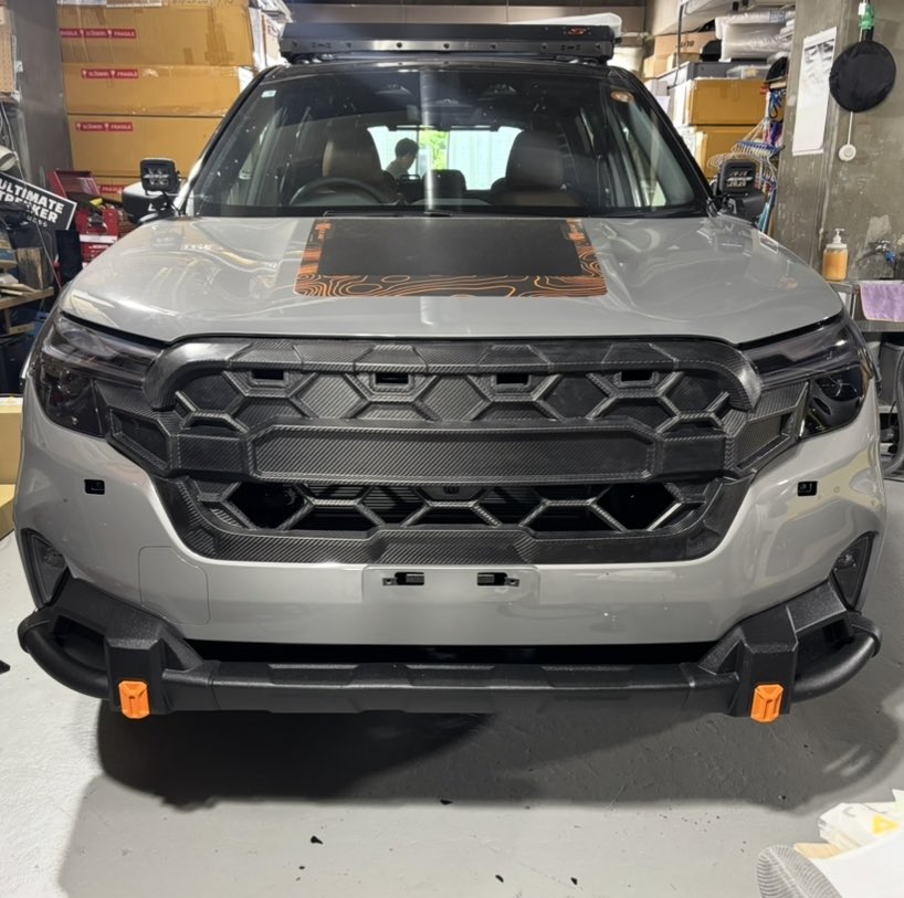 ikuoto マークレスグリル ZVL ミディアムグレー ラプター塗装 RAV4の