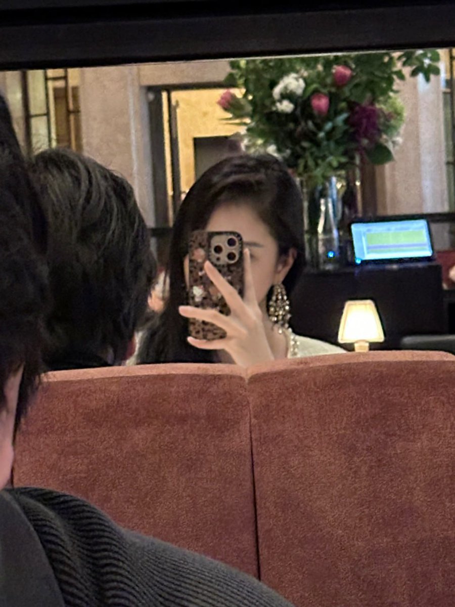 下班接亞裔少婦去酒店吃飯，
害怕老公知道不敢開房吃完飯就送她回去的路上
小騷貨受不了要車震，沒辦法只能勉強滿足他
水真多真雞巴爽😍😍
#本土外流
#少婦
看更多完整外流專區 ：https://t.co/vAXxy8PFTi
TG看台灣美女照 ：https://t.co/DJelGFOS8l
沒有TG點：https://t.co/xWaJwGpbuH https://t.co/aIc7atLIsZ