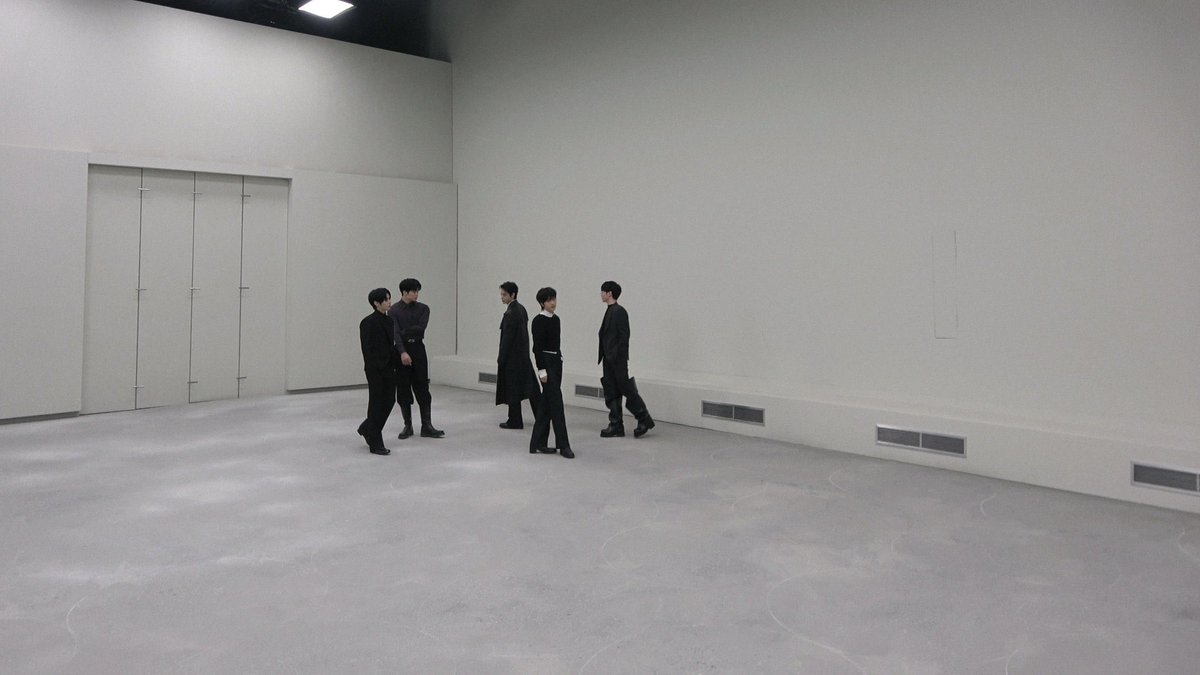 snahbin's tweet photo. https://t.co/ckTlAHrH2F