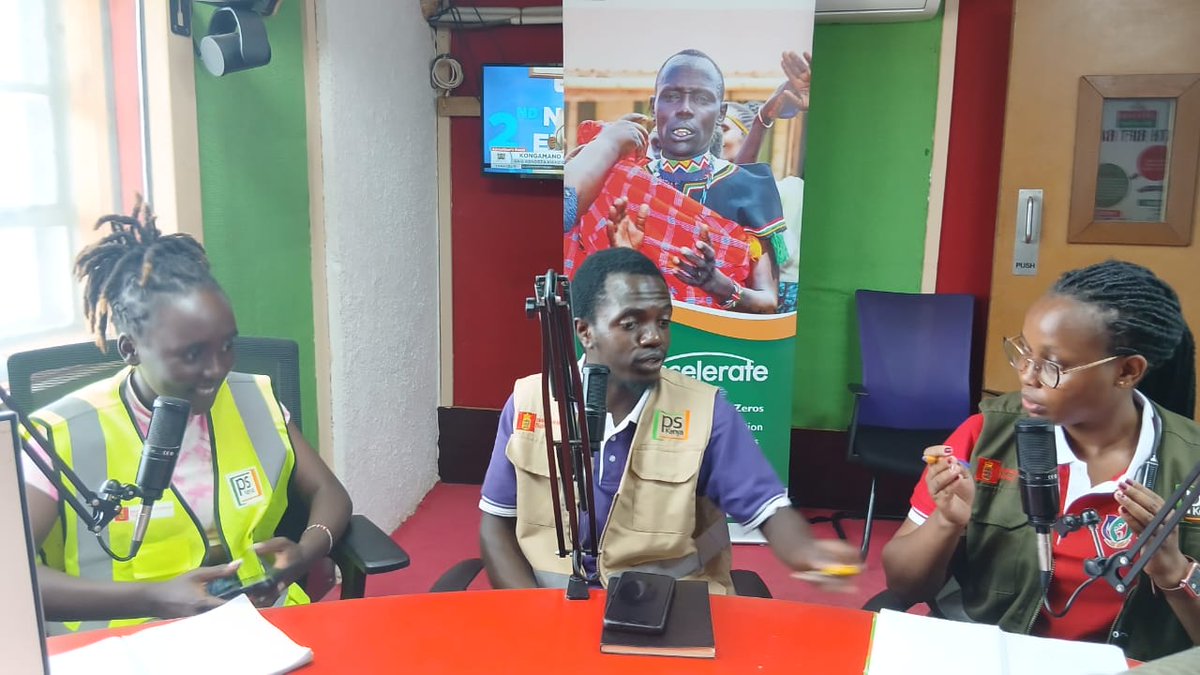 BeyondNow254's tweet photo. In West Pokot, you can't talk about awareness creation without mentioning radio 📻. With an illiteracy level of over 70% and mobile phone access at less than 20%, our organisation utilises this key communication tool to reach the community under the #AccelerateProgram.
#SRHR https://t.co/qcjtal8Uy5