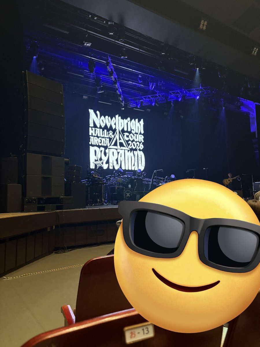 Is1Vq4VN8qYppuP's tweet photo. 函館サーモンホール
①き列②か列③つ列の眺め！
④この格好で行こうとしたら子供たちに
え？まじでそれで行くの？って冷笑されたのでやめた笑
函館楽しすぎた！ご飯も美味しすぎた！全然帰りたくなーい😭
#Novelbright
#函館
#PYRAMIDTOUR https://t.co/q3dcJ2zpwK