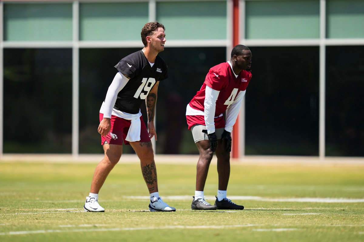 QB Carson Beck (19) and RB Jeremiyah Love (4) during 2026 Rookie Minicamp

(📸<a href="/AZCardinals/">Arizona Cardinals</a>) #BirdGang