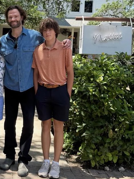 proudofjarpad's tweet photo. Jared 2.0 🥺 https://t.co/nY8AuTIJW1