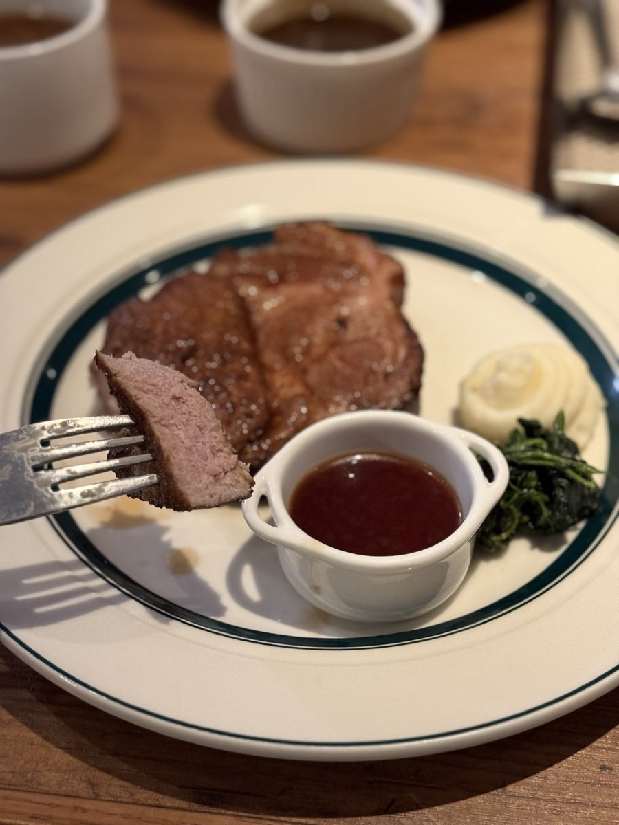 焼肉中毒 のむ tweet media