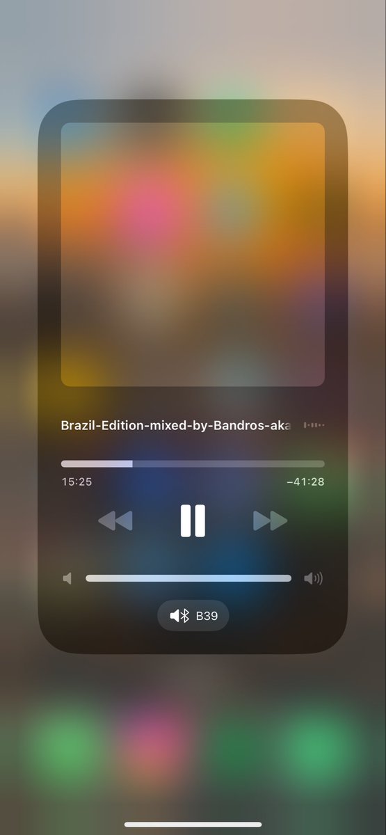 KeletsoKhumza's tweet photo. Still the best mixtape curated by @BandrosDJ 👏🏽🔥😮‍💨 https://t.co/8zkfQisITl