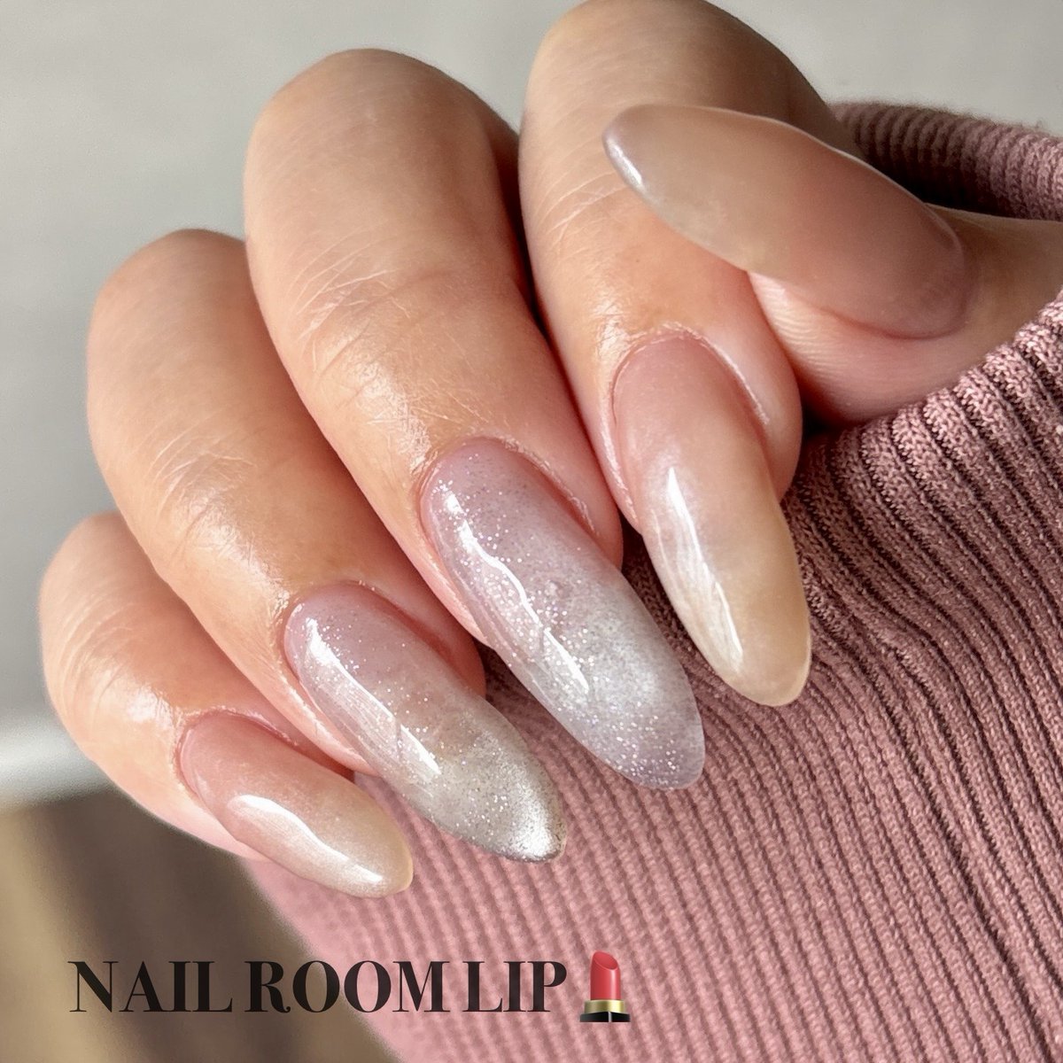 chora_nail's tweet photo. NAIL ROOM LIP💄 @nail_aka0328 

透け感マグ🫰

#509プラネット #801ティータイム 

#マグネットネイル #シアーマグネットネイル #初夏 #夏 #ハンド #*.+ #50代ネ...

詳細はこちら↓（ネイルブック）
https://t.co/vtJQV0vswN https://t.co/bX6sjtSvjC