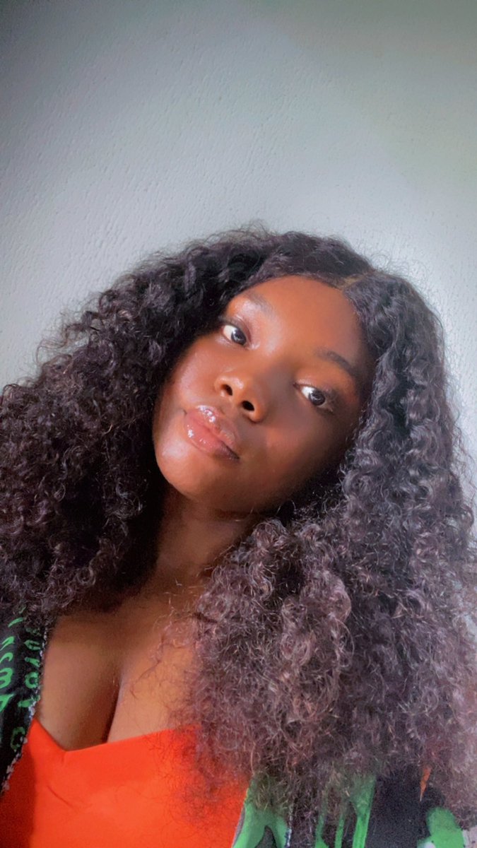 It's a new week, my people. 

I pray we get all our heart's desires this week. 

Happy New Week, mutuals.